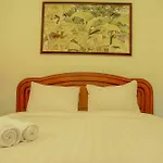 Classic Studio Room Cosmo Terrace Apartment By Travelio