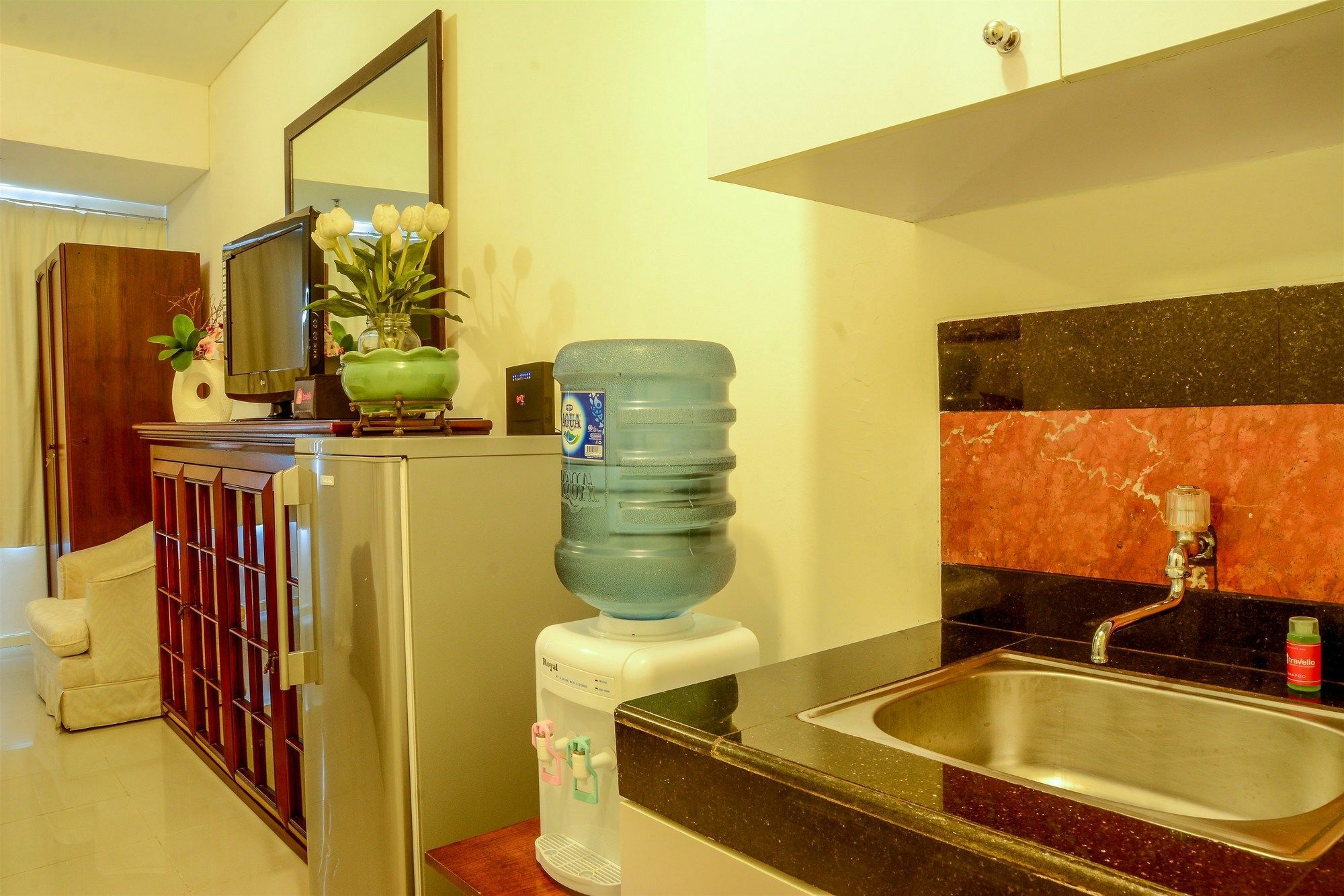 Classic Cosmo Terrace By Travelio Apartment Jakarta