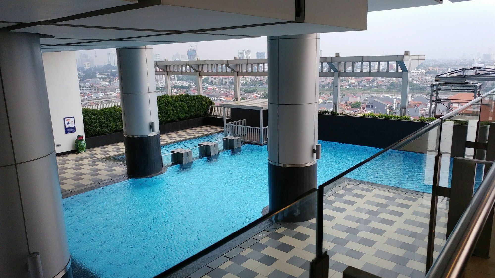 Apartment Classic Cosmo Terrace By Travelio Jakarta